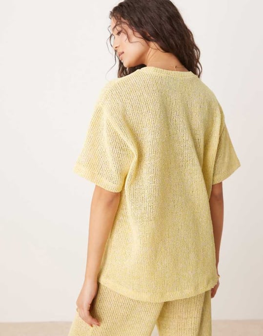 ASOS DESIGN strukturerad jersey oversized kortärmad set i citron - Image 4