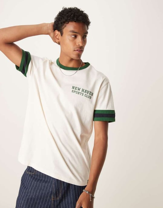 GANT grafisk ringad t-shirt i krämfärg - Image 1