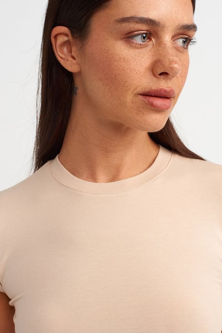 Dames Mouwloze Crop T-shirt - Image 3