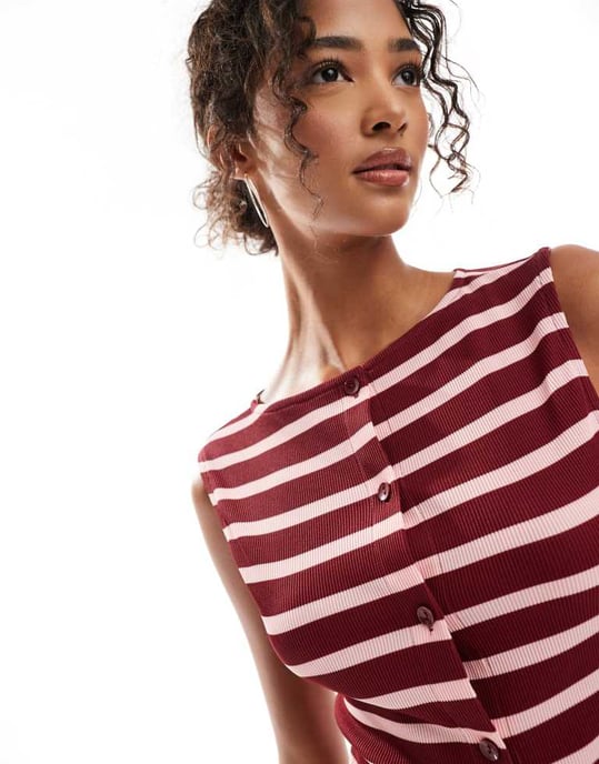 ASOS DESIGN randig knappgenomgång ärmlös topp i rosa - Image 3