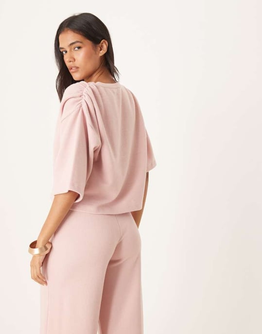 ASOS DESIGN Supersoft t-shirt med vida ärmar i ljusrosa - LILA - Image 4