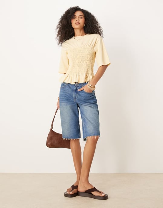 ASOS DESIGN rynkad t-shirt i smörmjölk - Image 4