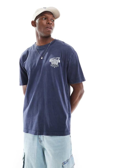 Hollister t-shirt med ryggtryck i marinblå - Image 3