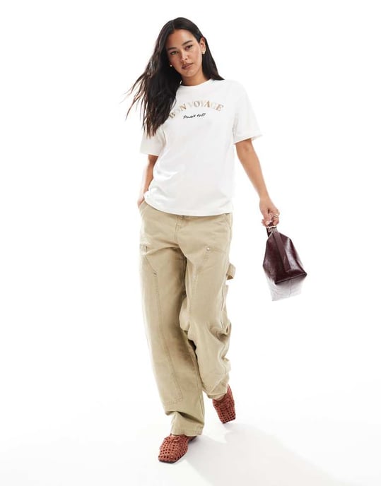 Vero Moda boxy t-shirt med Bon Voyage-broderi i vitt - Image 4