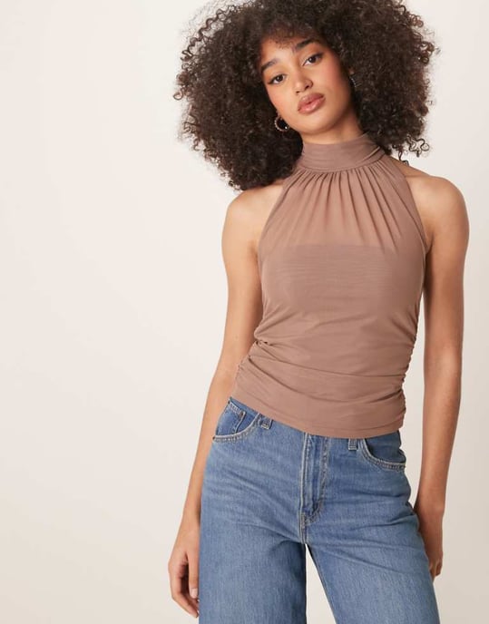 Abercrombie & Fitch mesh rynkad halterneck topp i taupe - Image 1