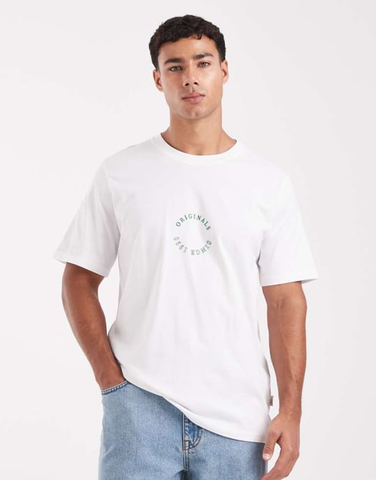 Jack & Jones avslappnad t-shirt med originals logotyp i vitt - Image 1