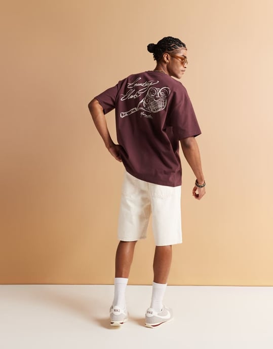 ASOS DESIGN tyngd oversized t-shirt med sportbackgrafik i burgunderröd - Image 3