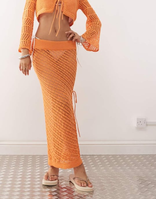 Noisy May sidospalt knytdetail virkad maxikjol i orange - Image 2