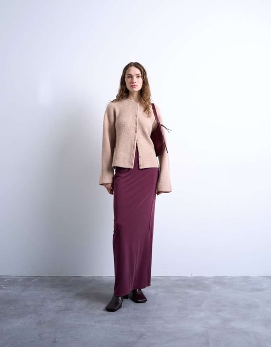 Topshop cupro volang maxi kjol med sned detalj i burgundy - Image 3