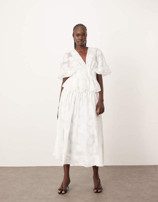 ARRANGE prästkrage organza pintuck dropped waist midi kjol co-ord i vitt - Image 3