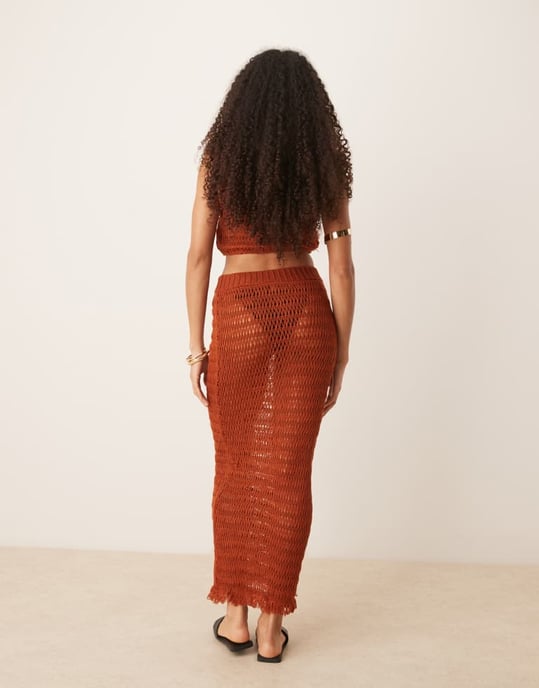 ASOS DESIGN stickad strandmaxikjol i rostfärg - Image 3
