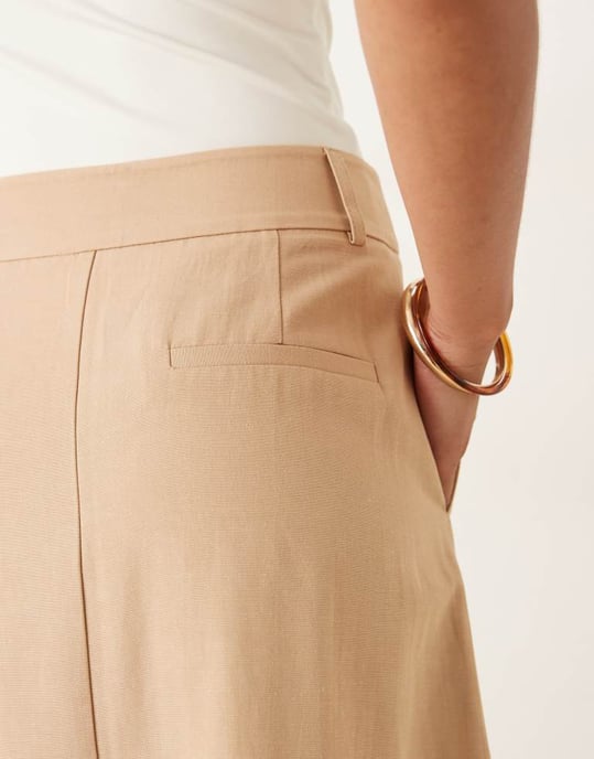 ASOS DESIGN linneblandning skräddarsydd maxi kjol i neutral - Image 4