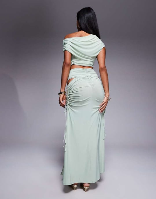 ASOS x THE SOURCED COLLECTION rynkad maxikjol i salvia - Image 3