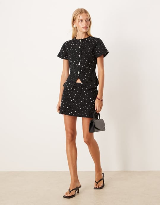 ASOS DESIGN ren denim mikrokjol i mini prickar - Image 4