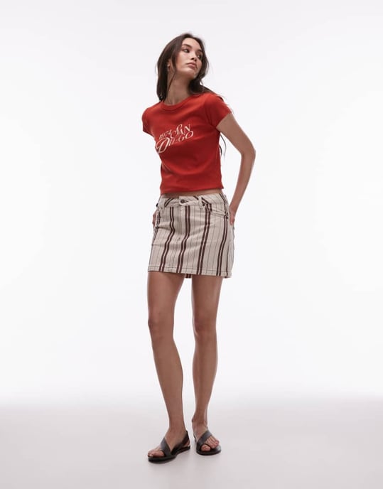 Topshop denim kort kjol med burgundy rand - Image 2