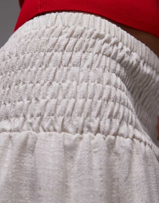 Topshop hög midja linne mini kjol med rynkade sidor i naturlig färg - Image 2