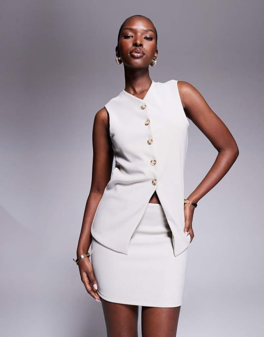 ASOS DESIGN samordnad ribbad minikjol i sten - Image 3