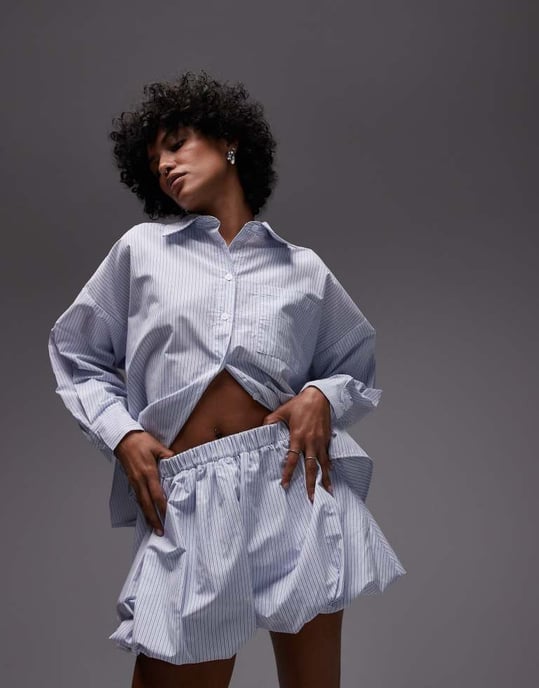 ASOS DESIGN puffball mini kjol i blå rand - Image 2