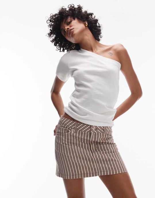 Topshop denim plisserad mini kjol i vinröd och gräddfärgad rand - Image 1