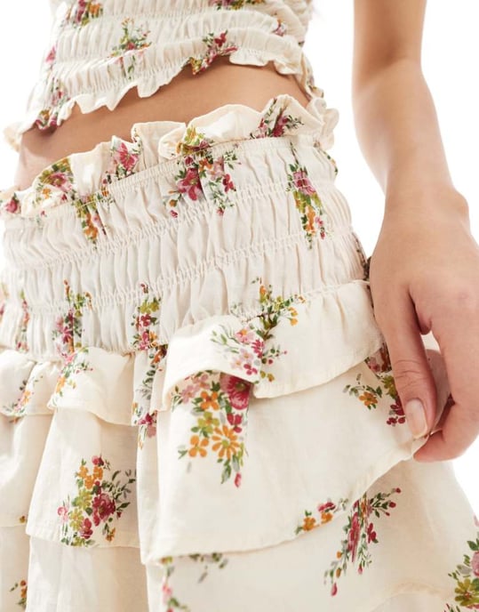 ASOS DESIGN rynkad rara minikjol i prickigt mönster - Image 3