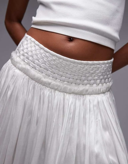 Topshop veckad maxikjol med glans i benvitt - Image 3