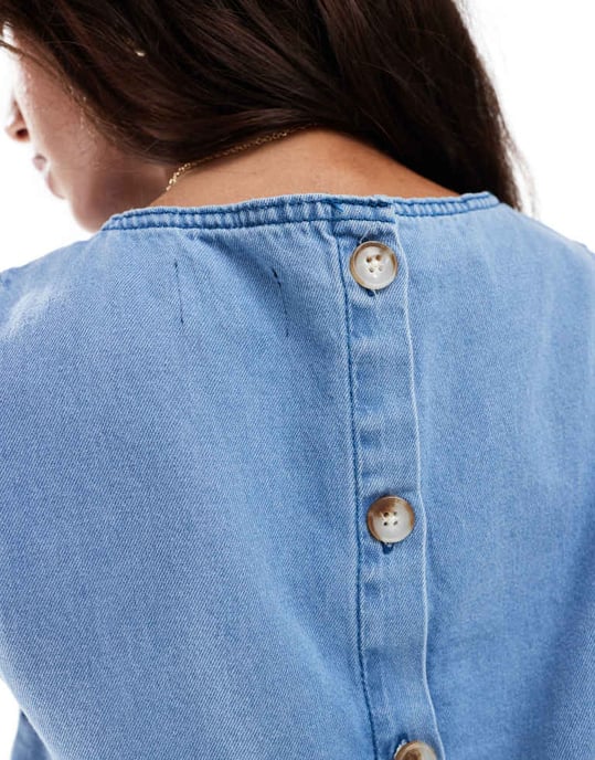 ASOS DESIGN denim boxy tank i ljusblå - Image 4
