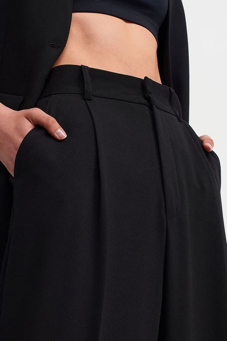 High-waist Wide-leg Crepe Trousers - Image 4