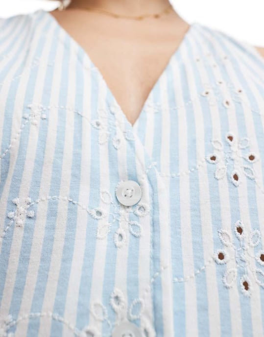 ASOS DESIGN broderad knäppt väst i blårandig - Image 3