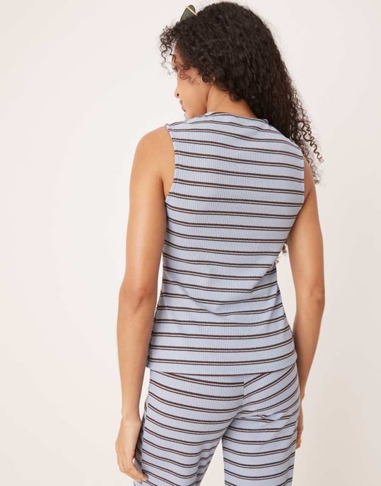 ASOS DESIGN väst i brunt och blått randigt mönster - Image 4
