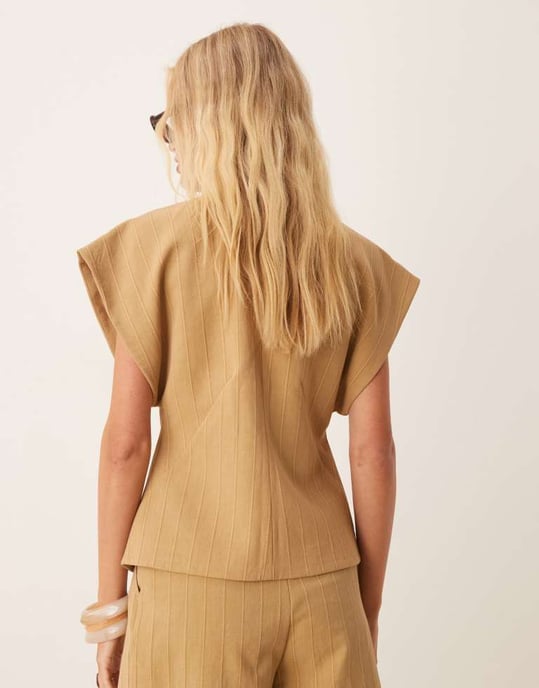 ASOS DESIGN omslagsvästset i olivrandigt - Image 4