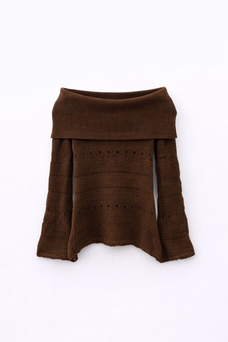 Off-shoulder Gerepte Trui met Uitsnijdingen - Image 1