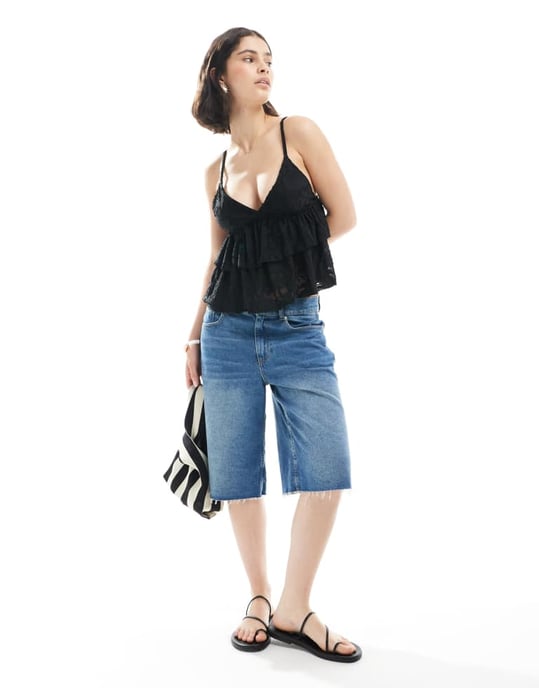 Miss Selfridge flerradig volangspets-cami i svart - Image 2