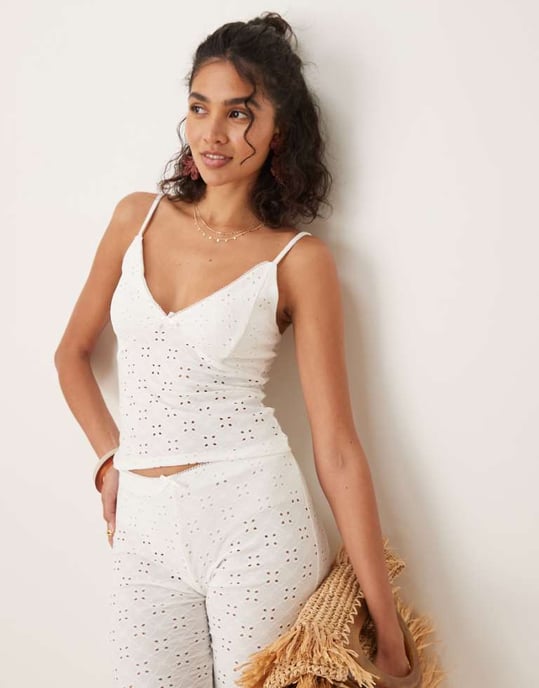 ASOS DESIGN broderad cami-top set i elfenben - Image 1