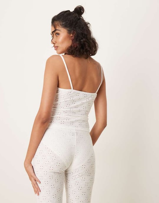 ASOS DESIGN broderad cami-top set i elfenben - Image 4