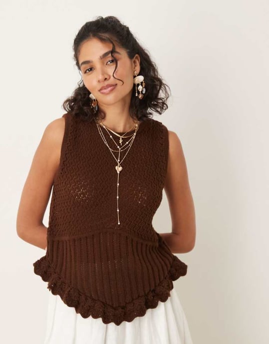 ASOS DESIGN virkad stickad topp i brunt - Image 1