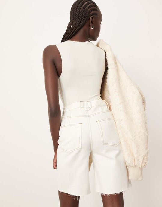ARRANGE Wilson denim slouchy shorts i ecru - Image 2