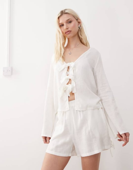 Noisy May linneblandning sidabandshorts i vitt - Image 1
