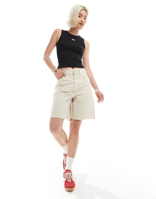 Tommy Jeans avslappnade bermudashorts i denim i ecru - Image 1