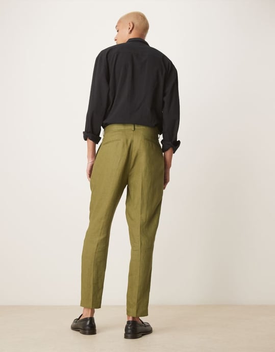 ASOS DESIGN premium 100% linne taperade kostymbyxor i grönt - Image 3