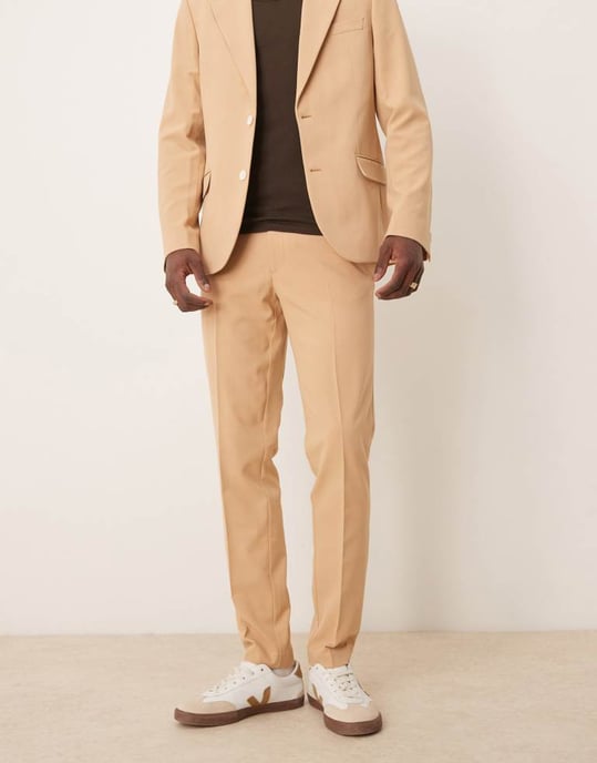 ASOS DESIGN fyrvägs stretch smal passform kostymbyxor i pebble - Image 2