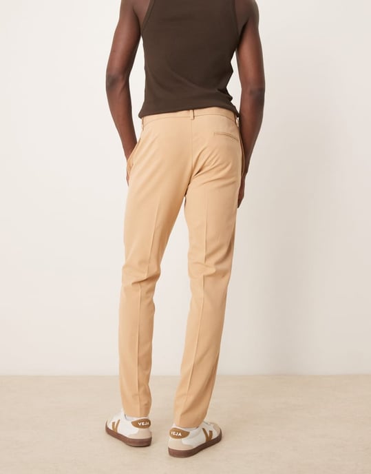 ASOS DESIGN fyrvägs stretch smal passform kostymbyxor i pebble - Image 3