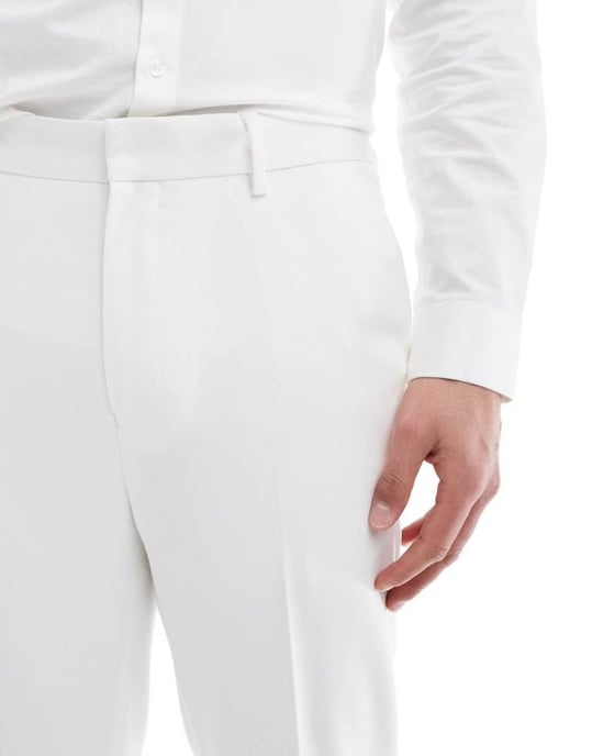ASOS DESIGN tapered kostymbyxor i strukturerat vitt tyg - Image 2