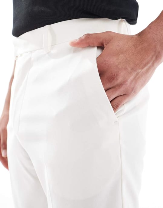 ASOS DESIGN tapered kostymbyxor i ecru - Image 3