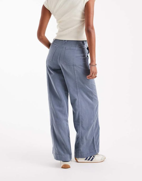 ASOS DESIGN sömda vida byxor i tvättad blå - Image 2