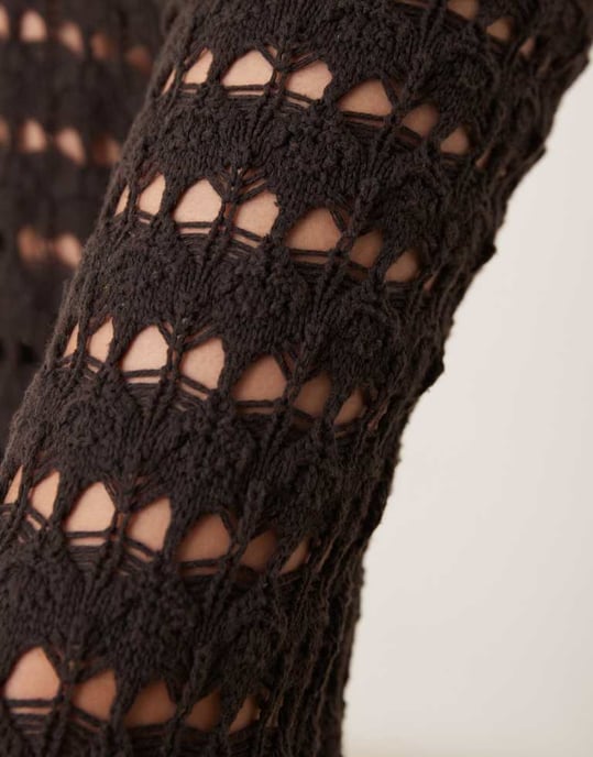 ASOS DESIGN samordnad öppen stickad byxa med scallopkant i chokladbrun - Image 4