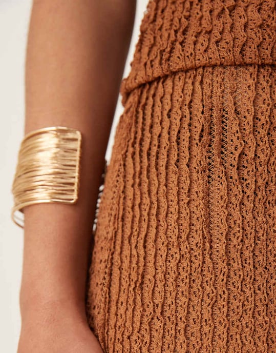 ASOS DESIGN samordnad strukturerad vida byxor i brun - Image 4