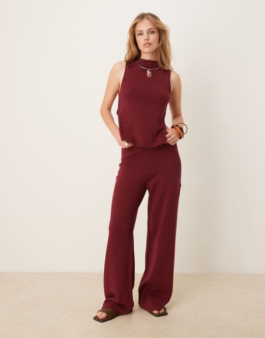 ASOS DESIGN matchande vida byxor i vinröd - Image 3