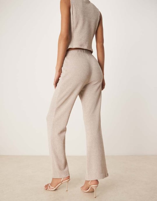 Vila texturerad jersey vida byxor set i ljus naturlig melange - Image 3