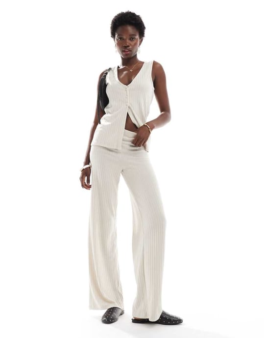 Vero Moda rippad vida byxa set ikräm - Image 1