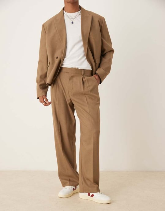 ASOS DESIGN vida byxorna i kostym i brunt - Image 3